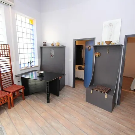 Apartment Ita
